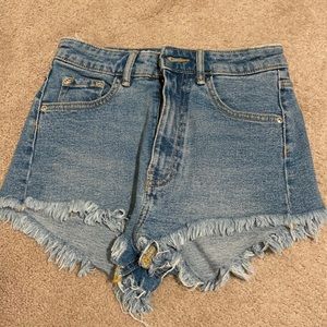 Zara High-Rise Frayed Denim Shorts